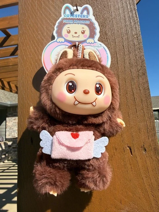 NWT Cutesters Brown Plush Lafufu Faux Fur Brown Keychain - Picture 1 of 5